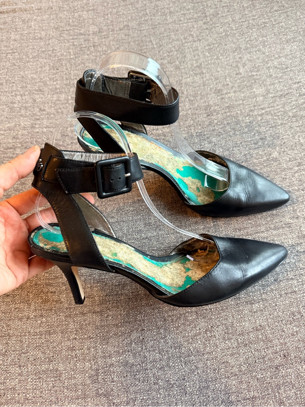 SAM EDELMAN Okala Ankle Strap Pump - Picture 3 of 6